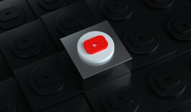 YouTube pone freno a la ficción digital: bloquea canales por tráilers falsos creados con IA